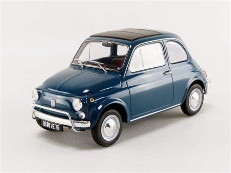 Norev NV187770 1 18 1968 FIAT 500 L Blau Amazon De Spielzeug