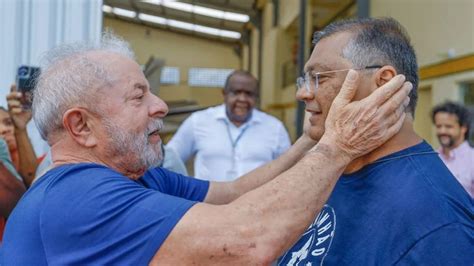 Flávio Dino cotado para assumir a Justiça diz que atuação de Moraes é