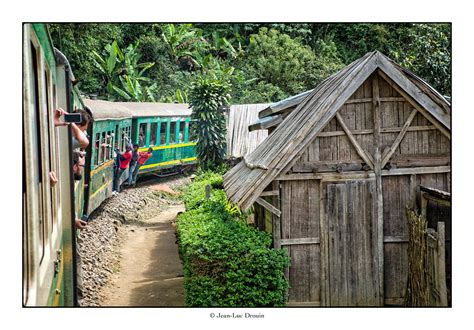 Un Train Pas Comme Les Autres Madagascar Cette Photo Met Flickr