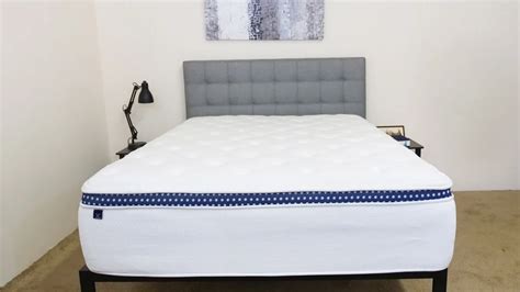 Best Mattresses For 250 Lb Person 2023 UPDATED Buyer S Guide