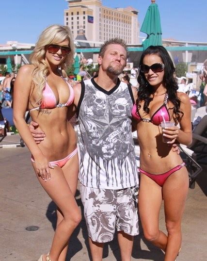 April 2011 Hot Chicks With Douchebags