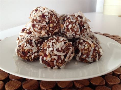 Recipe Cashew And Cranberry Bliss Balls