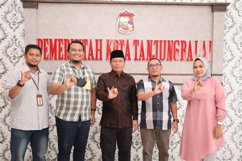 Beritatotabuan Wali Kota Tanjungbalai H Waris Tholib Terima