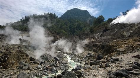 Ratu Crater - Desa Gunung Sari