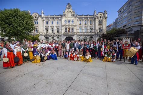 La Cultura Las Tradiciones Y El Folclore De Campoo Invaden Santander