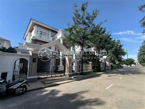 Bed Bath Villa For Rent In Borey Peng Huoth The Star Platinum