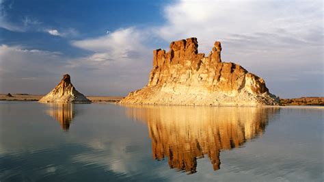 Miracle in the Sahara: Oasis Sediments Archive Dramatic History - ABC News