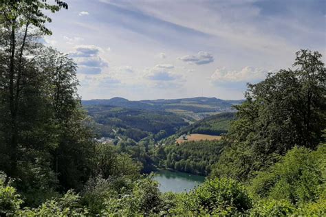 Weinfelder Maar Natur Und Geopark Vulkaneifel