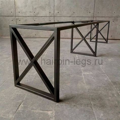 Каркас скамьи в стиле лофт. Металлический каркас изготовлен из ...