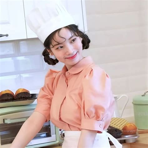 Pin By Hogoo On Babe Th Anniversary Twice Once Twice Dahyun