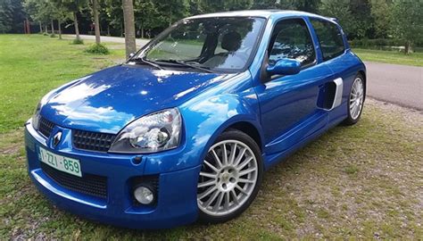 Renault Clio II Sport V6