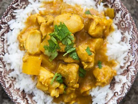 Fresh Mangos Chicken And Coconut Milk Combine In This Creamy Mango