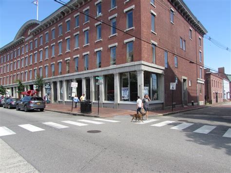 100 Commercial St Portland Me 04101 The Thomas Block Loopnet