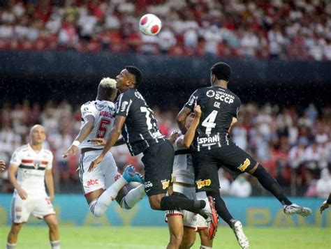 São Paulo não vence o Corinthians em mata mata há 20 anos e busca