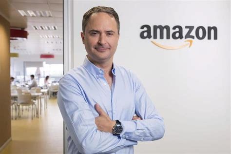 Dimite El Director General De Amazon En España Empresas