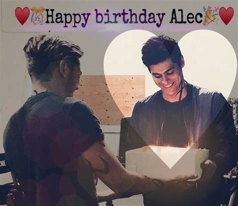 ♥️happy Birthday Alexander Gideon Lightwood🎂🎉🎊♥️ Matthew Daddario