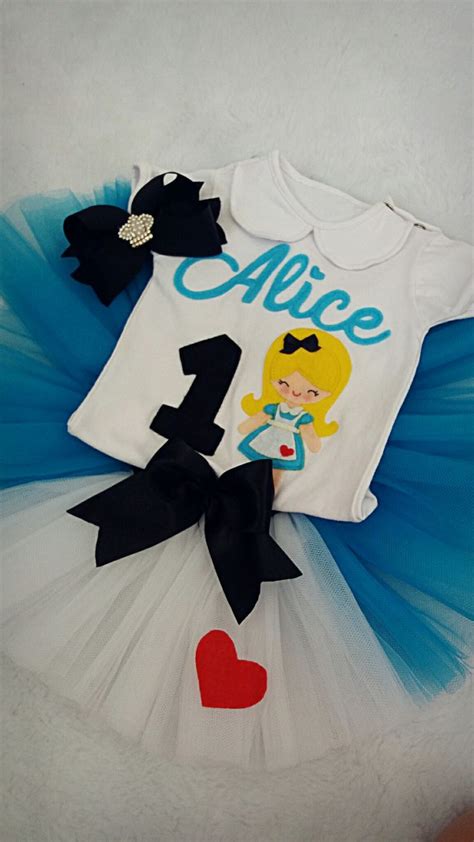 Body personalizado feltro alice no país das maravilhas