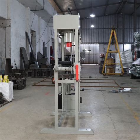 Hydraulic Press Machine Cylinder Machine Pillar Type Stand Press