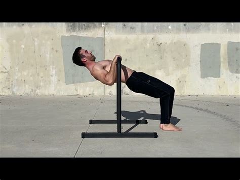 5 Best Middle Back Exercises To Try