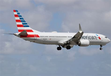 N350RV American Airlines Boeing 737 MAX 8 By Raul Sepulveda