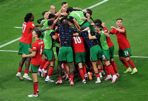 Video Ronaldo humb një 11 metërsh Portugalia kuaifikohet me penallti