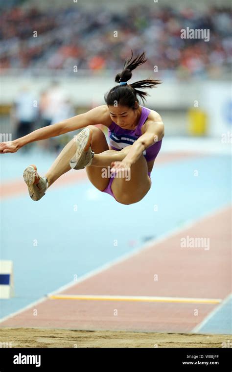 Ivana Spanovic Salto De Longitud Fotografías E Imágenes De Alta