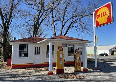 Soulsby Service Station Mount Olive Illinois Located At Flickr