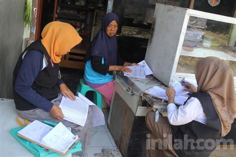 Foto Pelaksanaan Coklit Pemilu 2024 Di Jatirahayu Bekasi