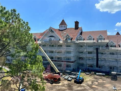 New Paneling Installed On Sago Cay Stairwell At Disneys Grand