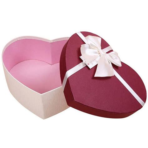 Wholesale Heart Shaped Gift Boxes Gift Packaging Box With Ribbon