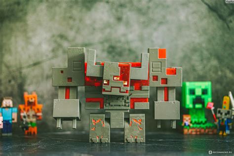 Mattel Набор игровой Minecraft Dungeons Монстр из подземелья (Redstone ...