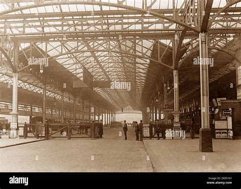 Marylebone Station London Victorian period Stock Photo - Alamy