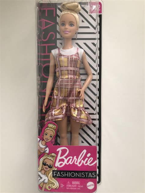 Barbie Fashionistas 142 2019 Barbie Fashionista Barbie Fashionista