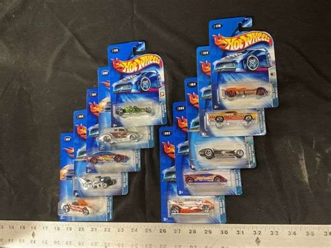 Hot Wheels Track Aces Cars Legacy Auction Company