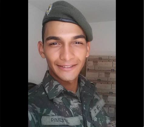 Corpo Do Soldado Pedro Henrique Pimentel Velado No Bc Gp