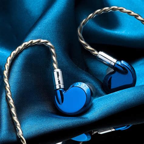 Five Upgrades With DUNU Falcon Ultra: DUNU Falcon Pro vs Falcon Ultra ...