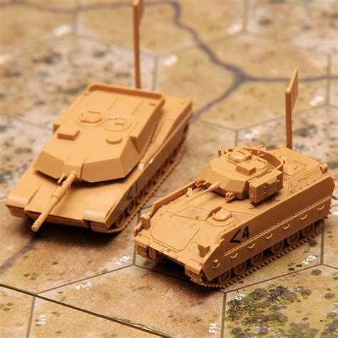 Настольная игра Игра настольная Zvezda Hot War: Битва за нефть (7409 ...
