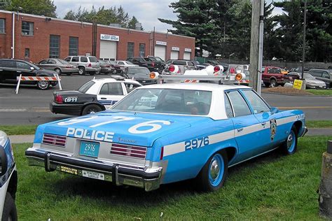 1976 Pontiac Catalina Nypd Police Cars Old Police Cars Us Police Car