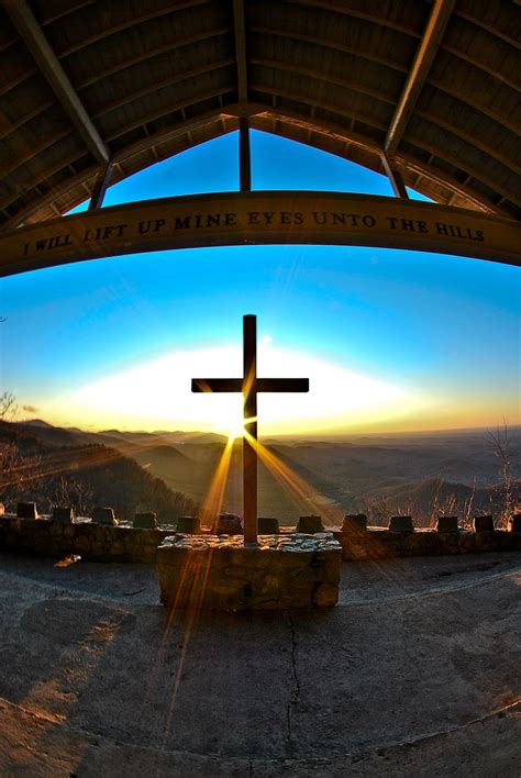 Pretty Place Chapel: Another beautiful photo of sunrise....