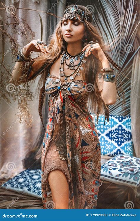 Gypsy Woman By Porcelaincora On Deviantart Gypsy Woman Gypsy Women