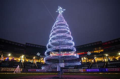 Enjoying The Christmas Spirit Light Show In Lancaster