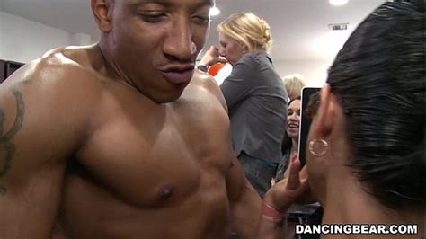 Dancing Bear Blowjob Search XVIDEOS