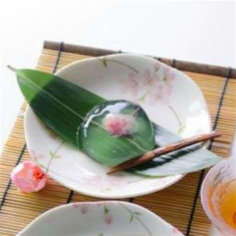 Sakura For Tea Raindrop Cake Furniture And Home Living Kitchenware