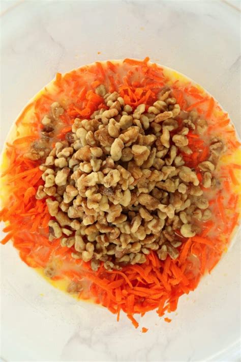 Naked Carrot Cake With Cream Cheese Frosting Inspirational Momma