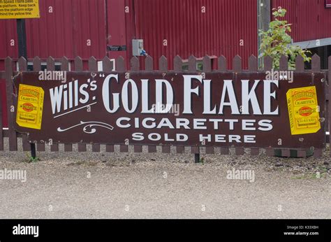 Gold Flake Cigarettes Hi Res Stock Photography And Images Alamy