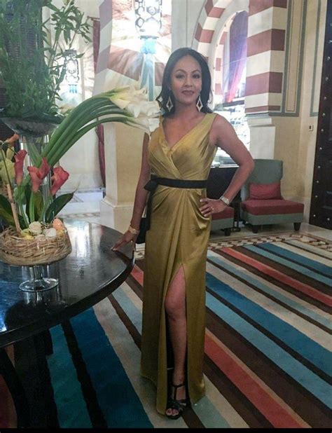 How Hot Is My Aunt Scrolller