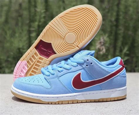 Nike SB Dunk Low Phillies DQ4040 400 50 OFF