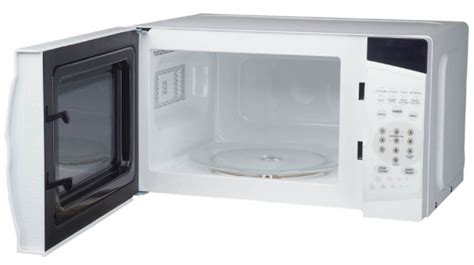 Magic Chef® 0.7 Cu. Ft. White Countertop Microwave Oven | Colder's | Milwaukee Area