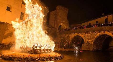 Falò di Sant Antonio Vimercate lo fa sul Molgora Villasanta tra