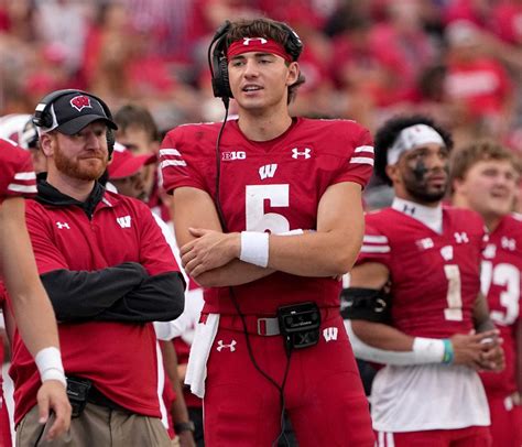 Former Wisconsin quarterback Graham Mertz reportedly transferring to ...